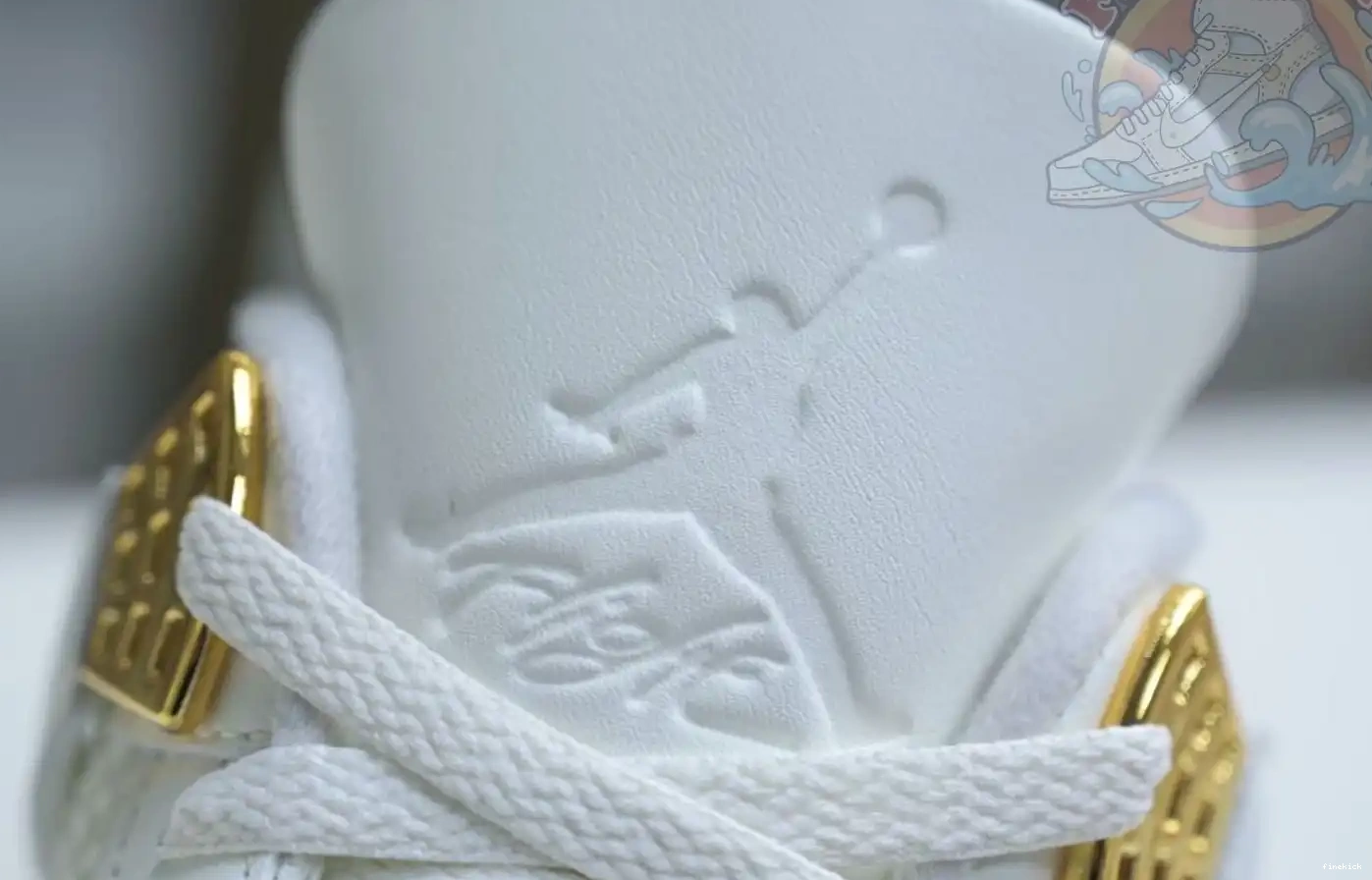 4 Jordan Air 0327